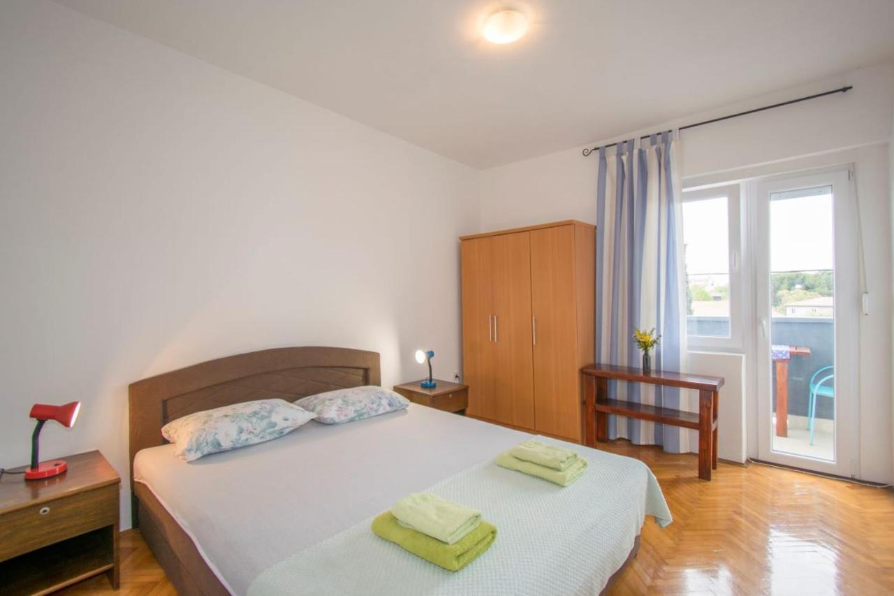 Apartman M In Премантура Екстер'єр фото
