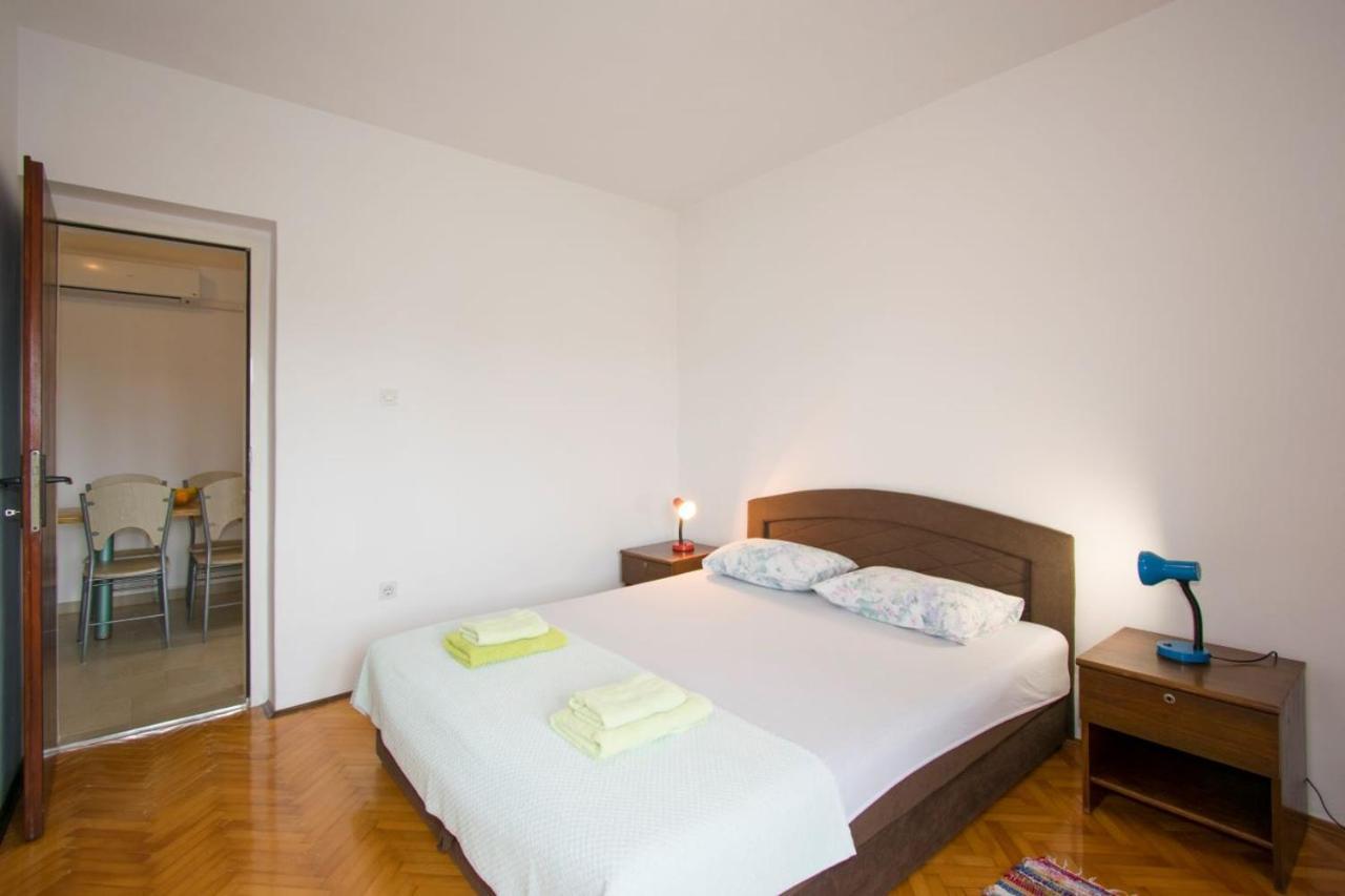 Apartman M In Премантура Екстер'єр фото